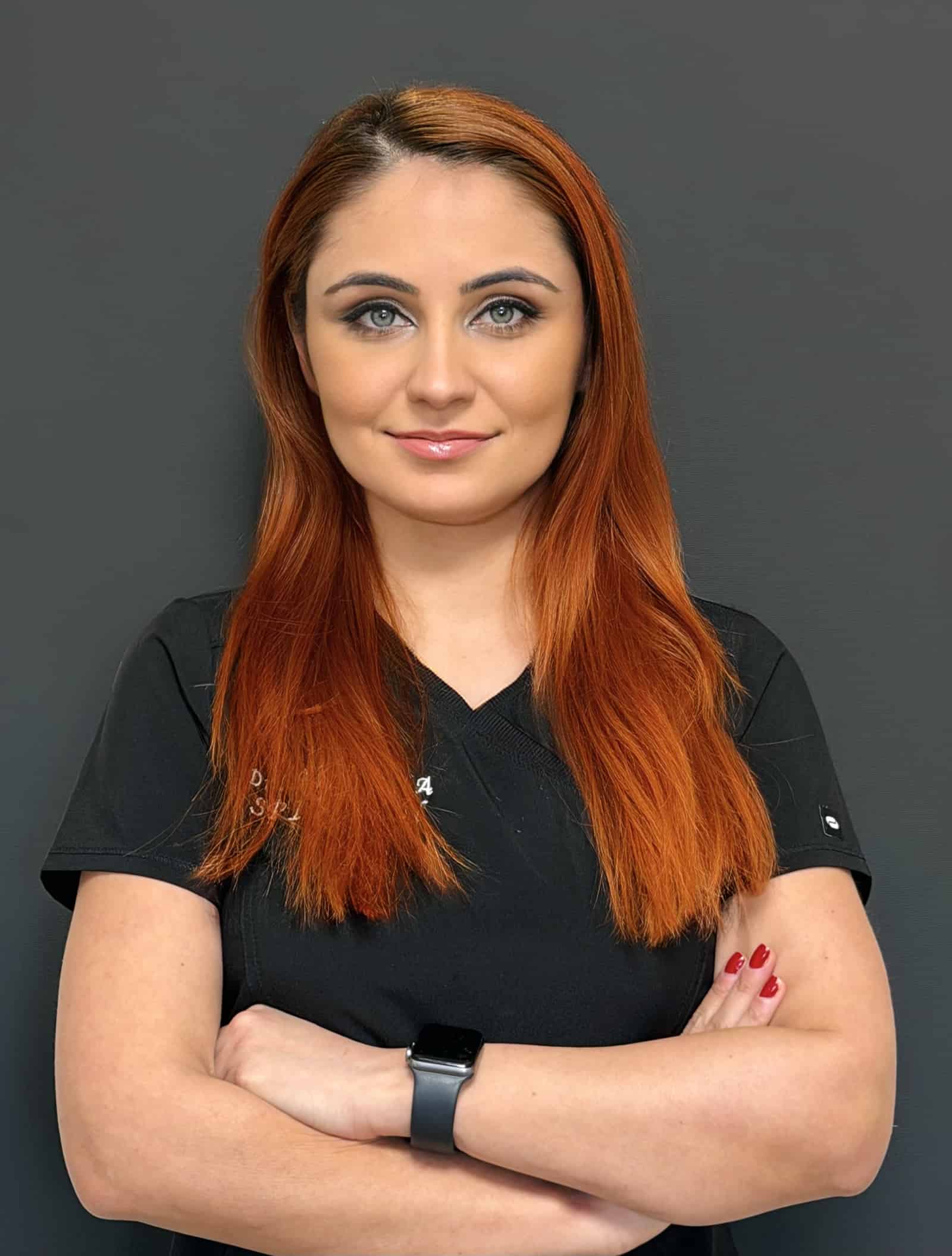 Dr. Ana-Maria Spiridon, Medic Stomatolog - Doctorand în Terapie Implanto-Protetică